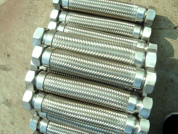 金屬軟管、補(bǔ)償器等 